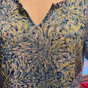 Christopher and banks top